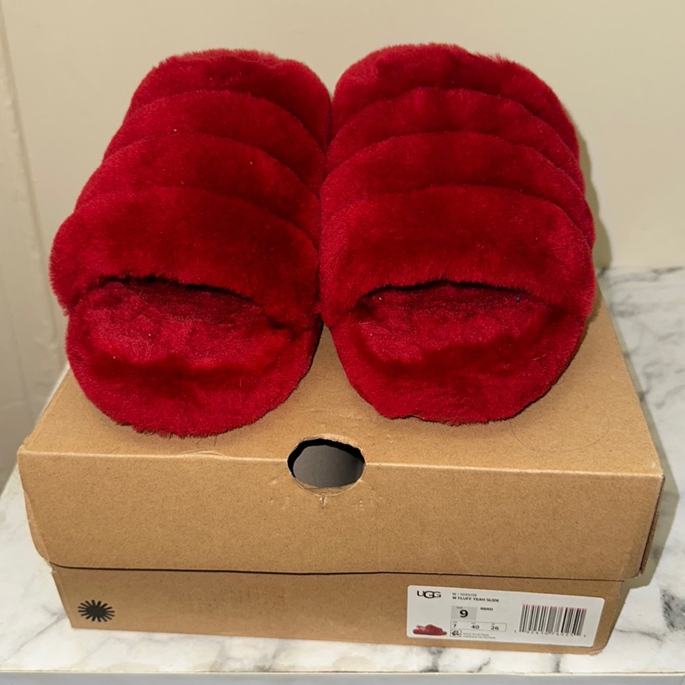 Ugg Fluff Yeah Slide